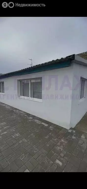 Дом в Красногвардейский район, село Александровка (103 м) - Фото 1