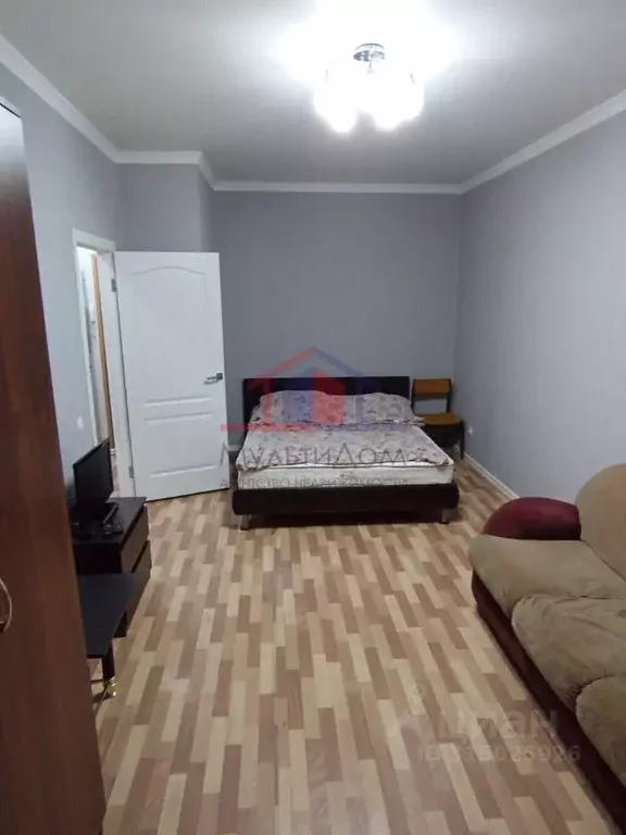 1-к кв. Белгородская область, Старый Оскол Дубрава мкр, 3 кв-л, 2 ... - Фото 0