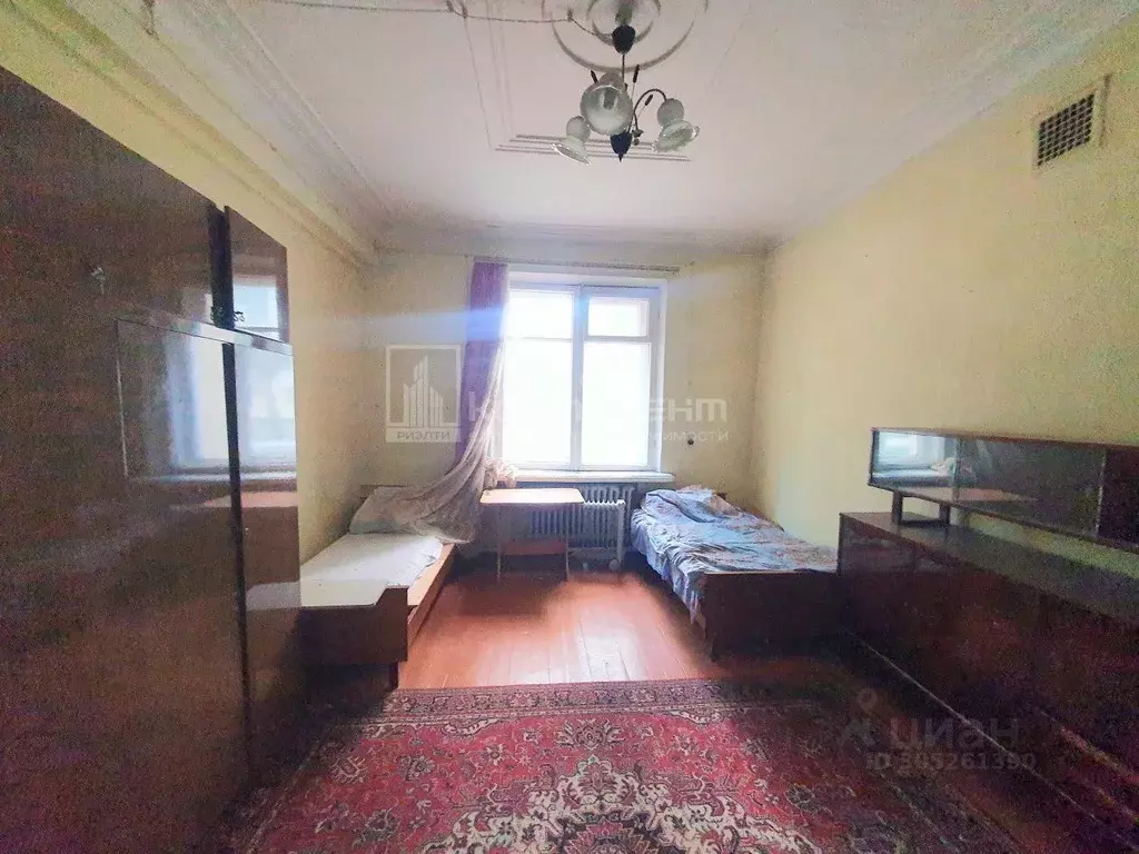 3-к кв. Владимирская область, Ковров Ковров-8 мкр, 1 (80.0 м) - Фото 0