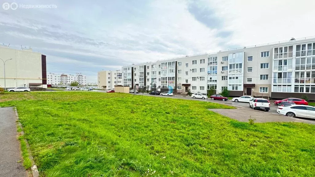 3-комнатная квартира: Миловка, улица Довлатова, 3 (81.6 м) - Фото 0