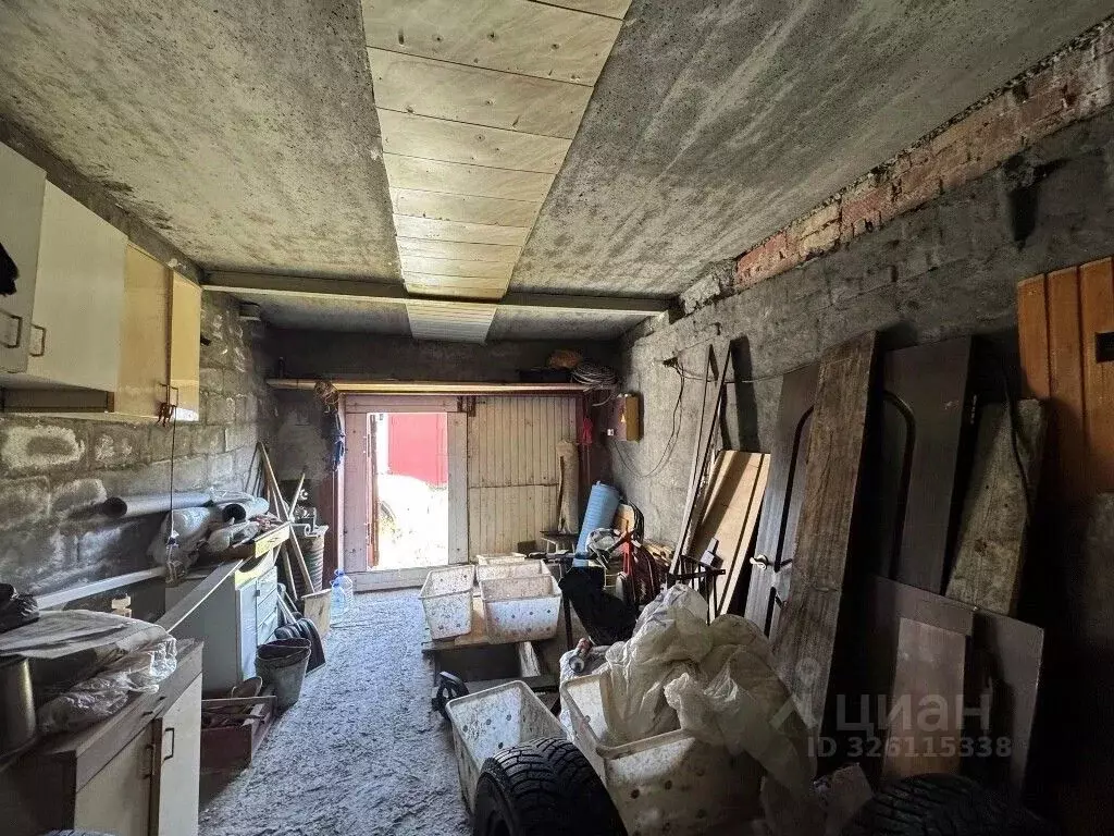 Гараж в Свердловская область, Первоуральск ул. Емлина, 1 (20 м) - Фото 2