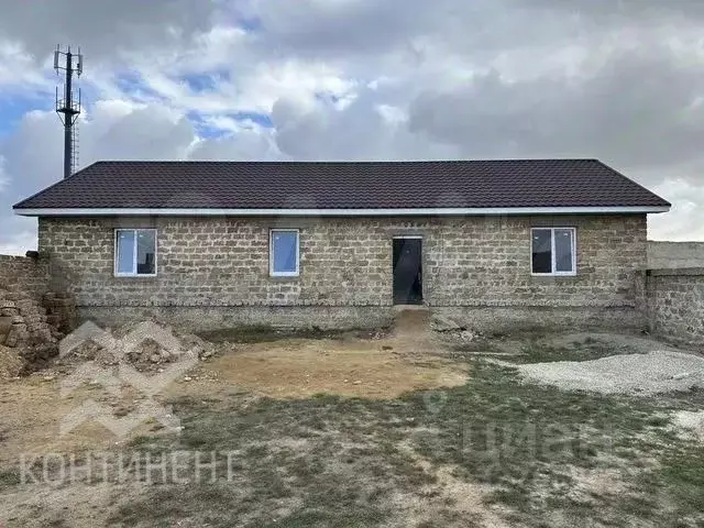 Дом в Крым, Сакский район, с. Суворовское ул. Северная, 20 (136 м) - Фото 1