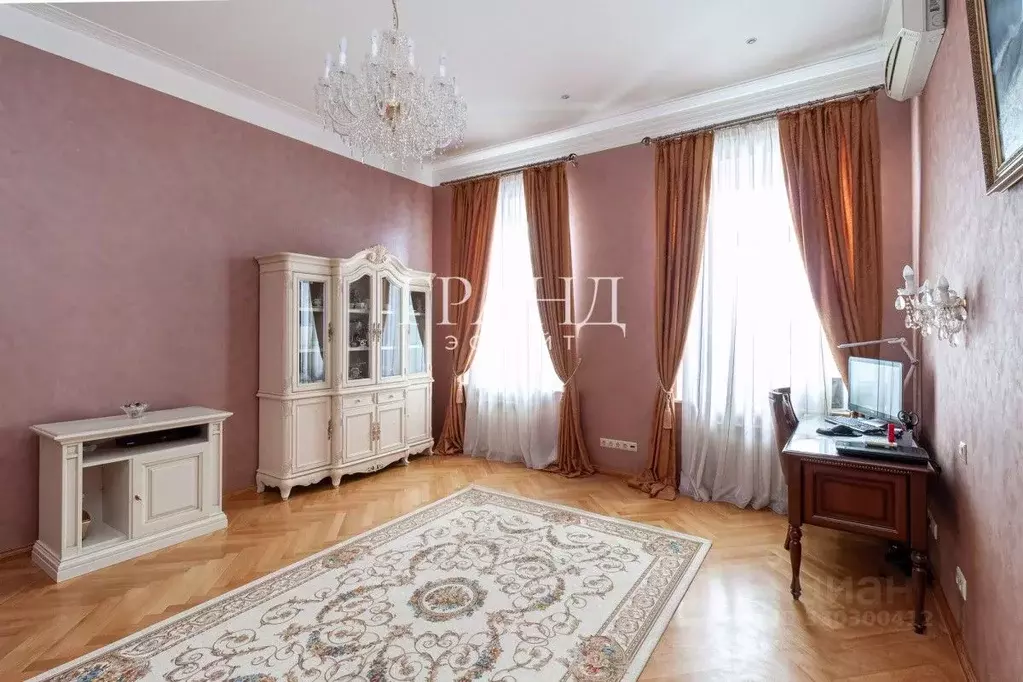 4-к кв. Москва Страстной бул., 4 (130.0 м) - Фото 1