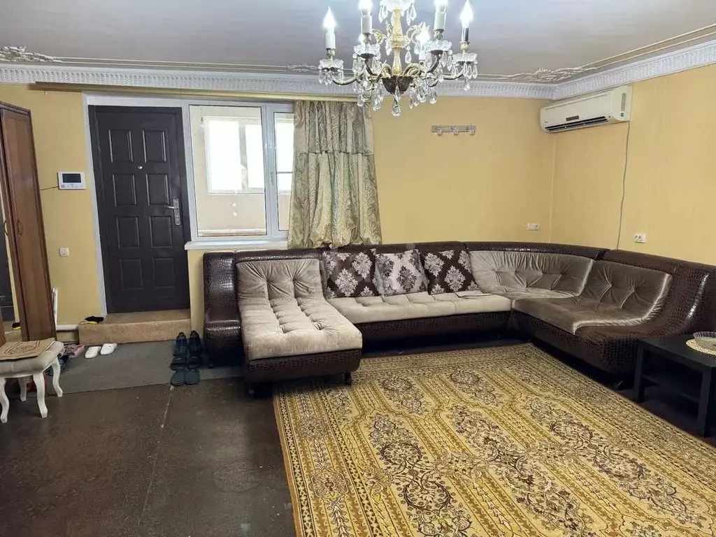 Дом в Адыгея, Майкопский район, пос. Тульский  (229 м) - Фото 1