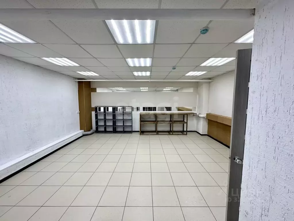 Помещение свободного назначения в Коми, Сыктывкар ул. Карла Маркса, ... - Фото 2