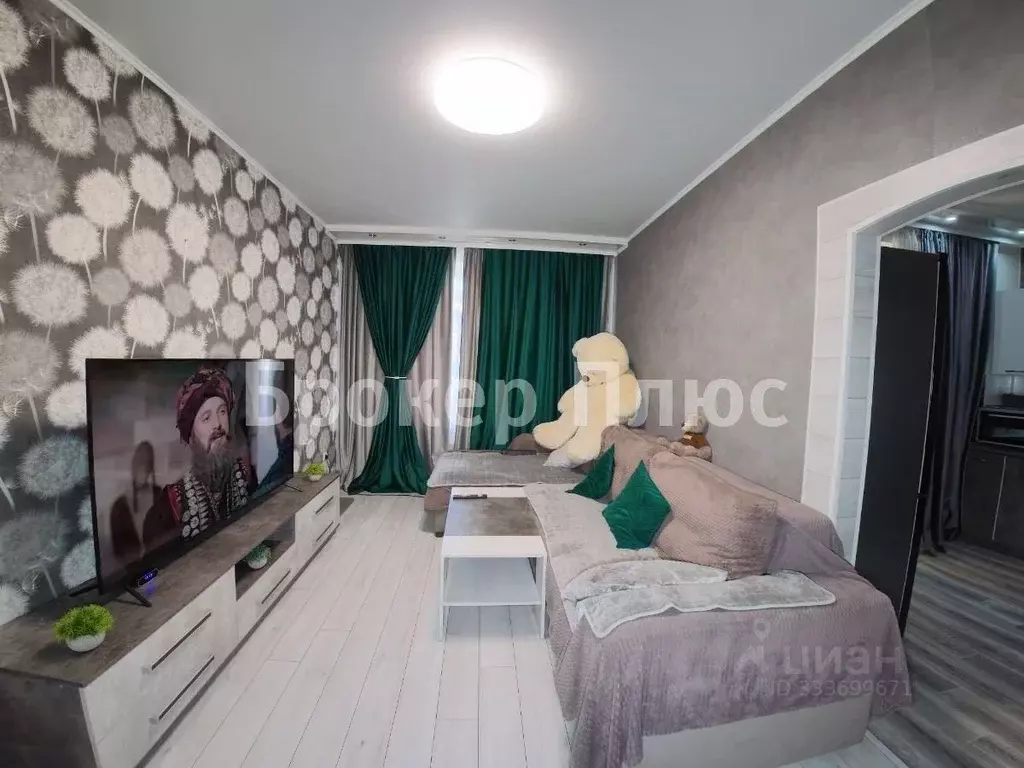 3-к кв. Хакасия, Абакан ул. Некрасова, 33 (60.0 м) - Фото 1