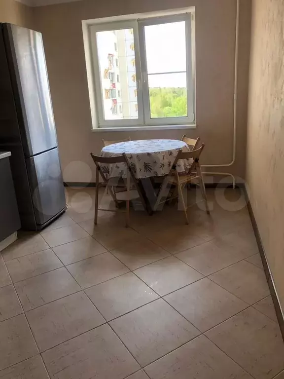 1-к. квартира, 40 м, 8/14 эт. - Фото 1