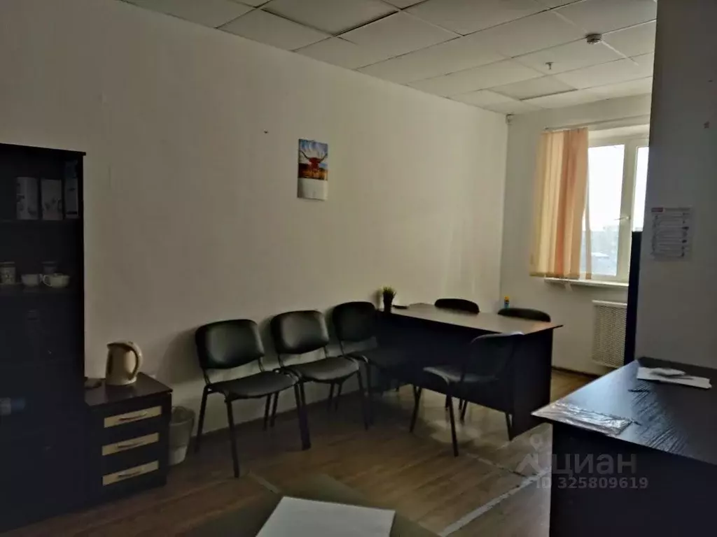 Офис в Башкортостан, Уфа Комсомольская ул., 1/1 (19 м) - Фото 2