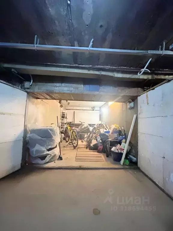 Гараж в Свердловская область, Екатеринбург ул. Блюхера, 55Б (18 м) - Фото 1