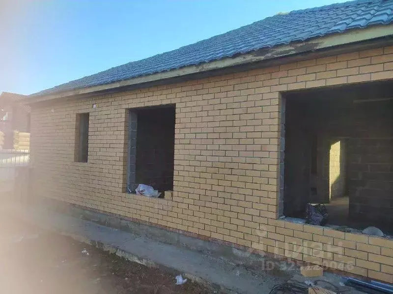 Дом в Оренбургская область, Оренбургский район, с. Нежинка  (90 м) - Фото 2