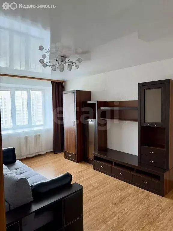 1-комнатная квартира: Вологда, улица Южакова, 2 (42 м) - Фото 1