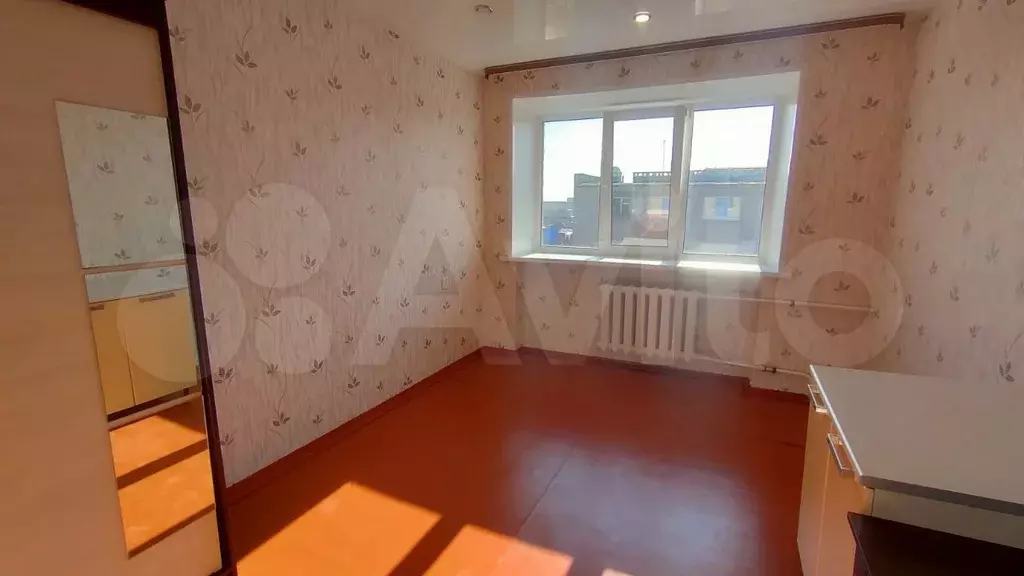 Комната 12,8 м в 1-к., 5/5 эт. - Фото 0