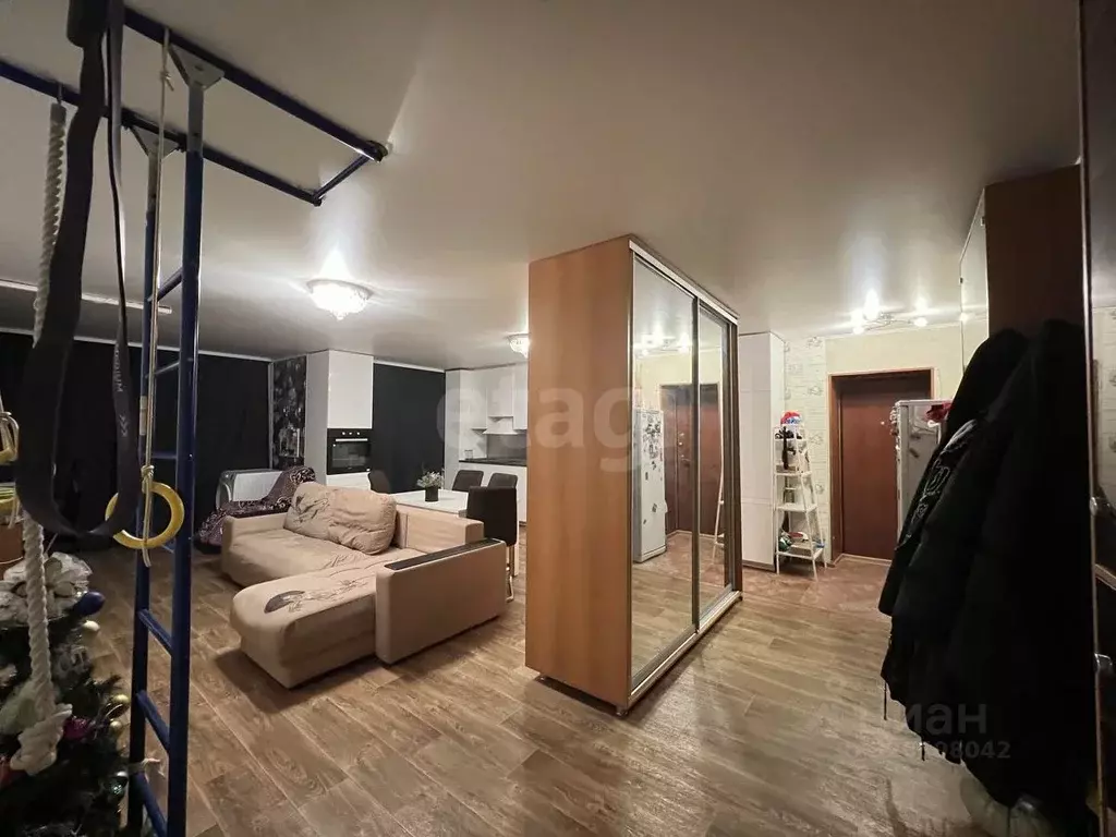 3-к кв. Башкортостан, Уфа ул. Юрия Гагарина, 14 (82.3 м) - Фото 1