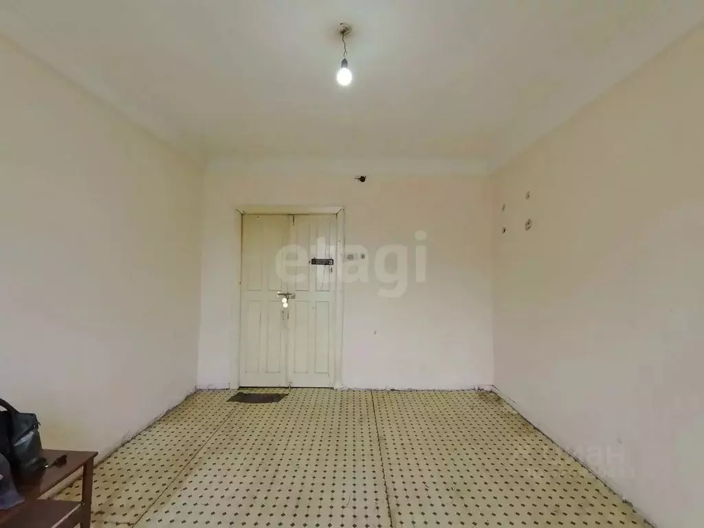 Комната Кемеровская область, Новокузнецк ул. Челюскина, 33 (18.2 м) - Фото 1