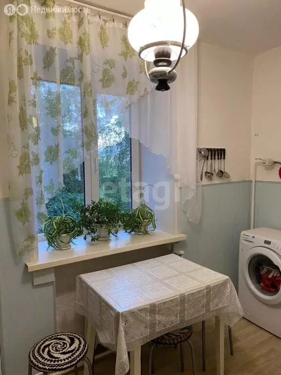 3-комнатная квартира: село Объячево, Октябрьская улица, 3 (63 м) - Фото 1