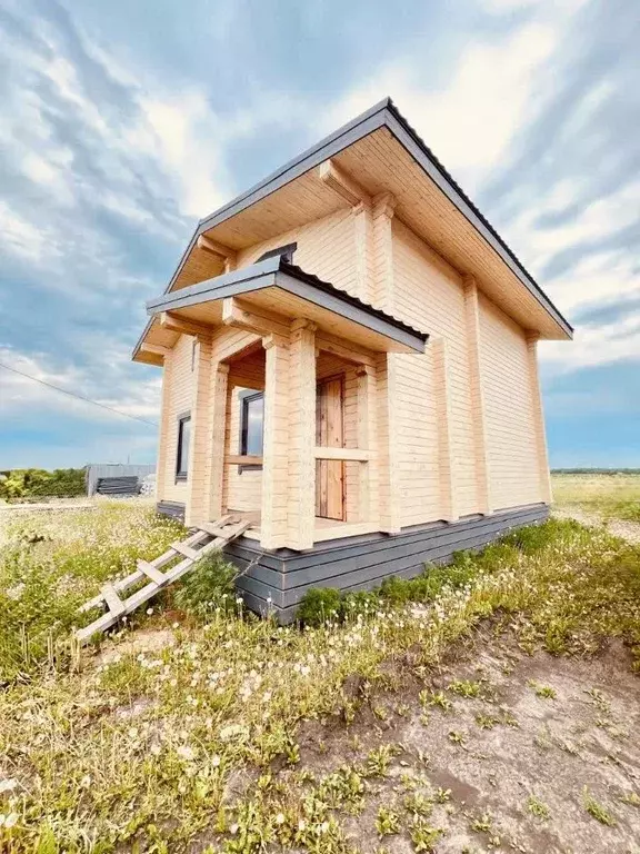 Дом в Тюменская область, Тюменский муниципальный округ, д. Елань ул. ... - Фото 1