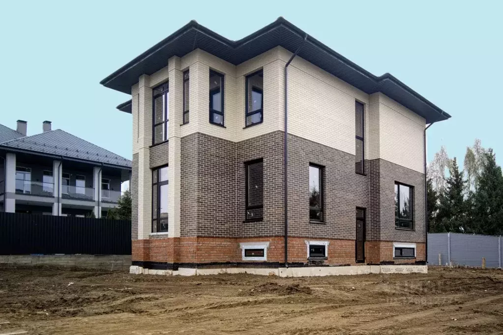 Коттедж в Московская область, Одинцовский городской округ, д. ... - Фото 1