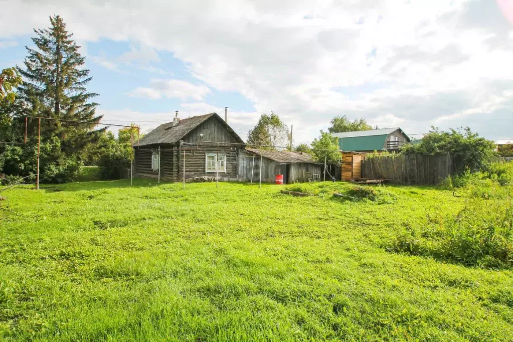 Участок в Свердловская область, Сысертский муниципальный округ, с. ... - Фото 1