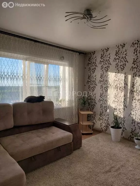 3-комнатная квартира: Новосибирск, улица Одоевского, 1/9 (68.5 м) - Фото 1