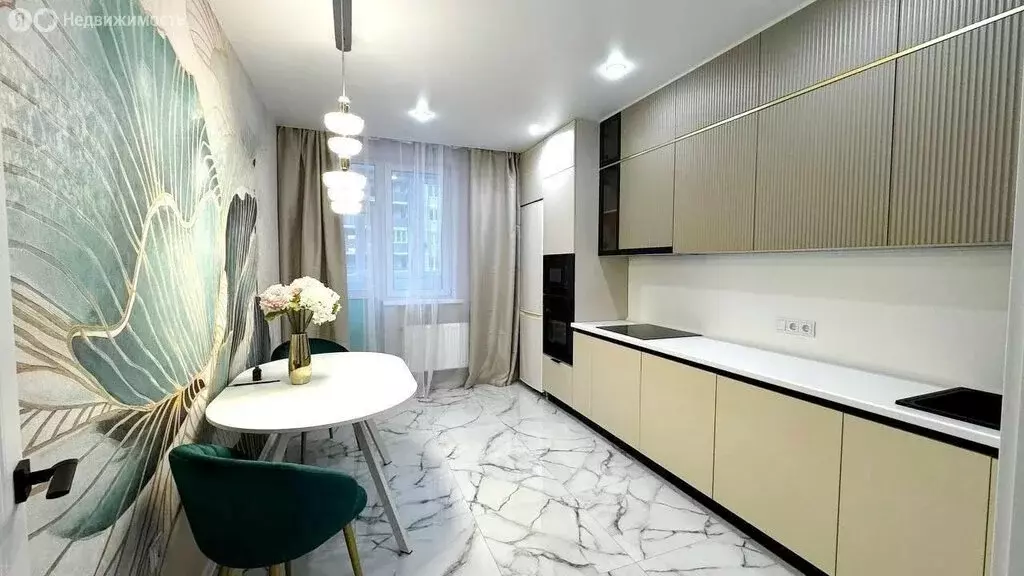 2-комнатная квартира: Краснодар, улица имени Героя Ростовского, 8к7 ... - Фото 1