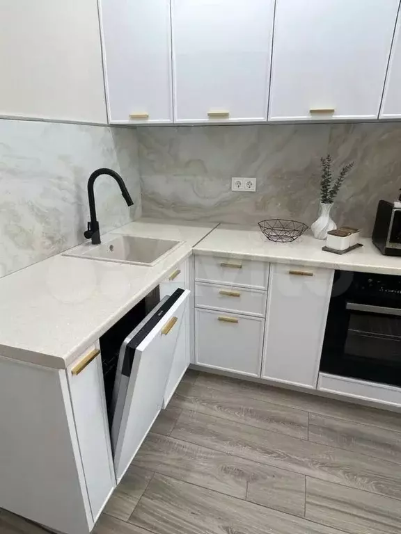 1-к. квартира, 32 м, 3/5 эт. - Фото 1