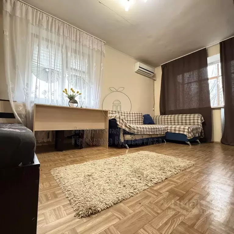 1-к кв. Волгоградская область, Волгоград Невская ул., 4 (30.0 м) - Фото 1