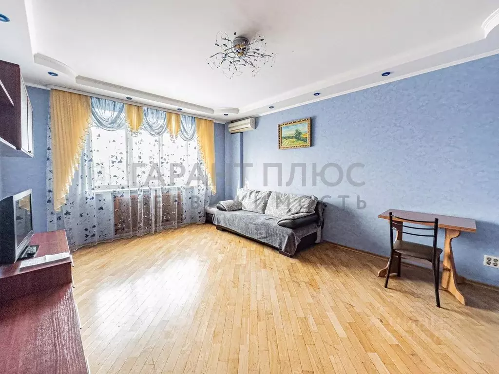 2-к кв. Липецкая область, Липецк ул. Имени Мичурина, 22А (60.0 м) - Фото 1