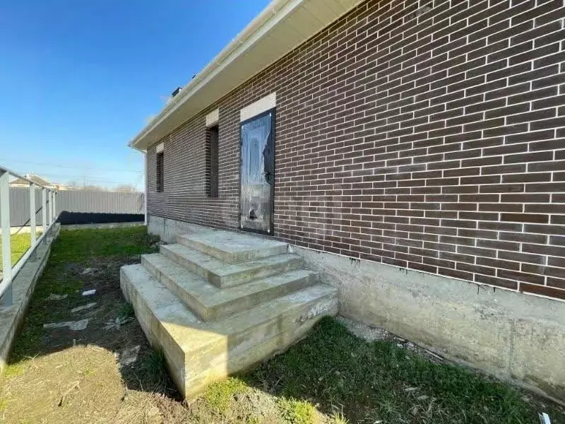 Дом в Краснодарский край, Славянск-на-Кубани  (96 м) - Фото 2