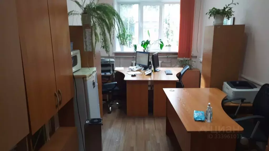 Помещение свободного назначения в Тульская область, Суворов ул. ... - Фото 1