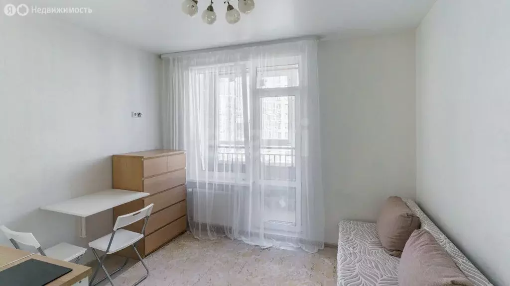 Квартира-студия: Тюмень, улица Александра Протозанова, 4 (19.1 м) - Фото 2