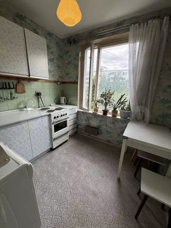 2-к. квартира, 46 м, 6/9 эт. - Фото 0