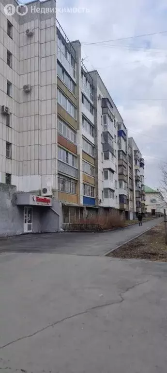 2-комнатная квартира: Курган, улица Володарского, 30 (50 м) - Фото 2
