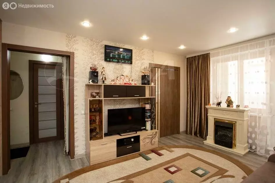 1-комнатная квартира: Тюмень, улица Федюнинского, 56 (39.6 м) - Фото 2