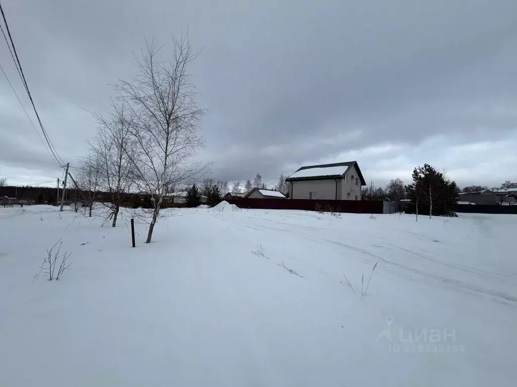 Участок в Московская область, Истра муниципальный округ, с. Онуфриево  ... - Фото 1