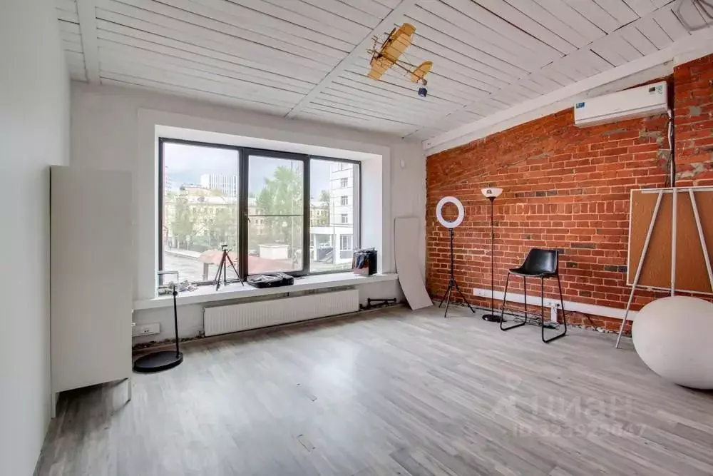 Офис в Москва Бауманская ул., 11С1 (381 м) - Фото 1