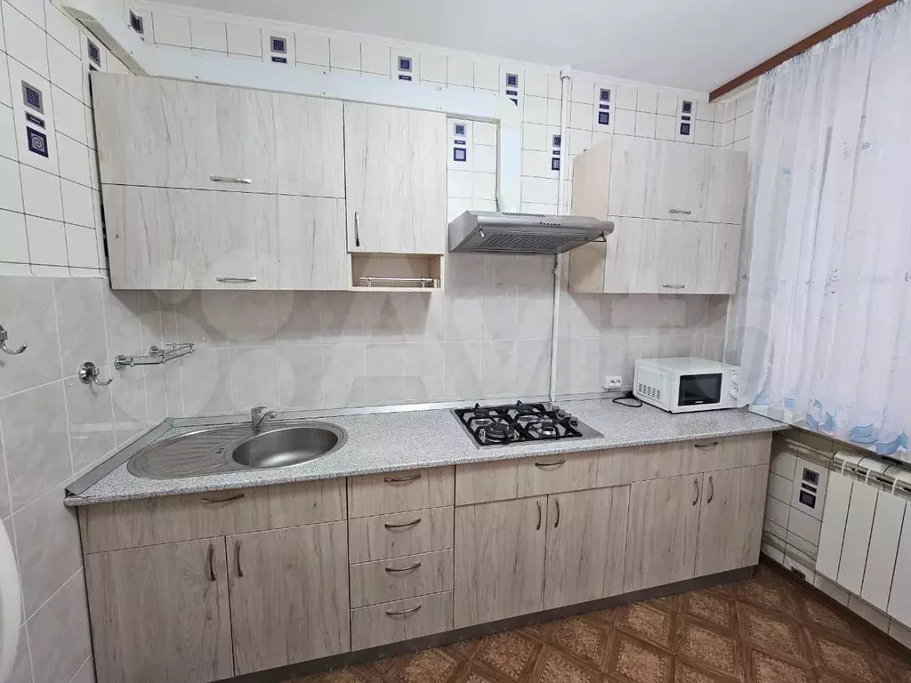 1-к. квартира, 45 м, 7/9 эт. - Фото 0