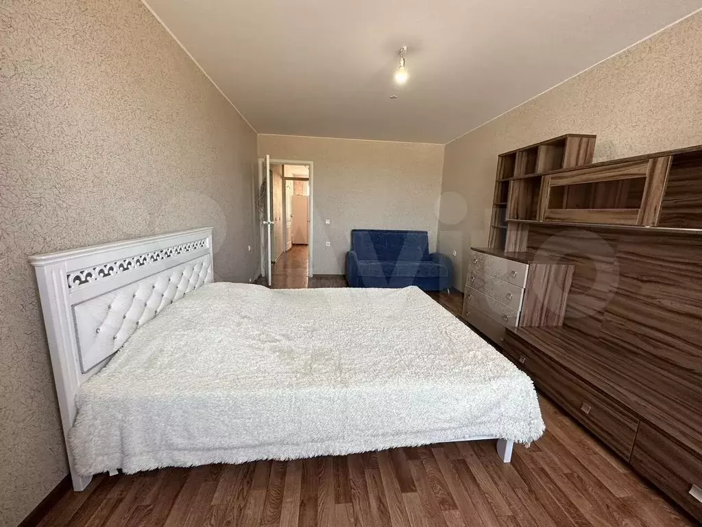 1-к. квартира, 52 м, 7/9 эт. - Фото 1