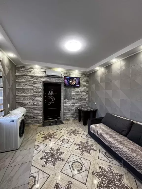 2-к кв. Крым, Керчь ул. Дмитрия Глухова, 30 (55.0 м) - Фото 1