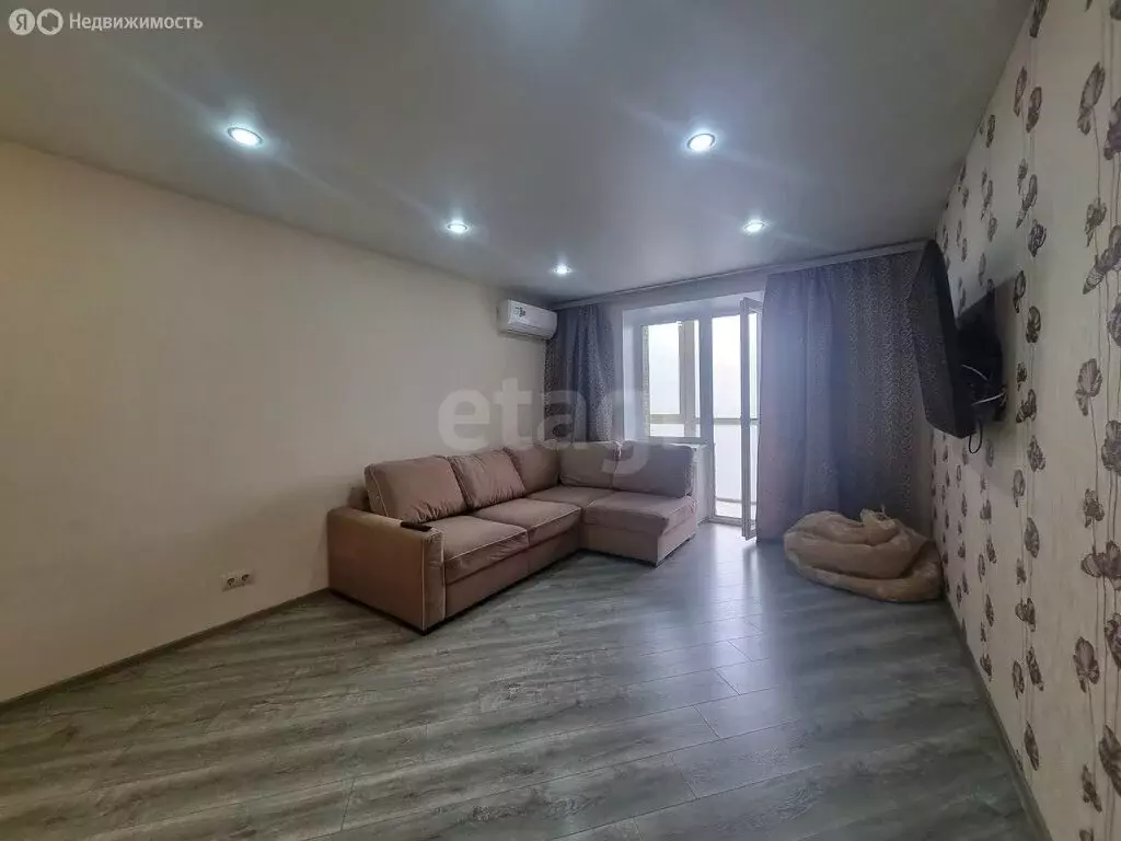 1-комнатная квартира: Саратов, улица имени А.В. Плякина, 3 (40 м) - Фото 2