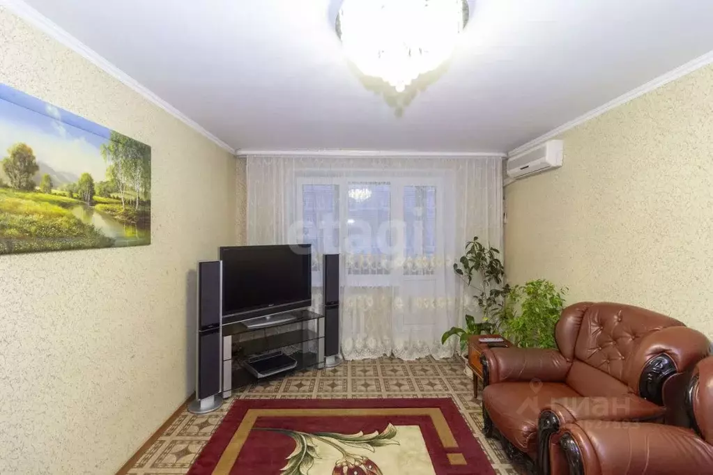 3-к кв. Тюменская область, Тюмень Ставропольская ул., 1/2 (91.0 м) - Фото 1