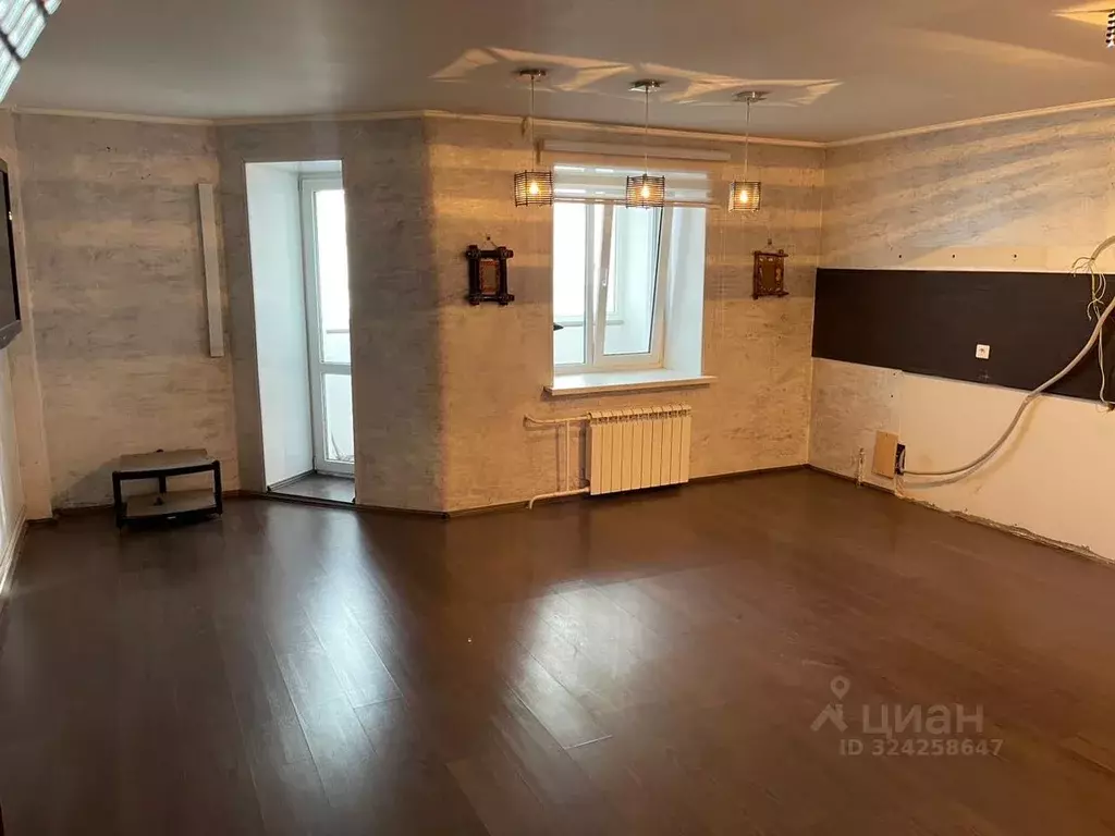 3-к кв. Башкортостан, Уфа Дуванский бул., 30 (82.6 м) - Фото 0