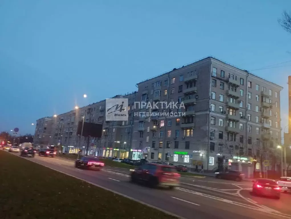 Продается 3-комнатная квартира - Фото 1