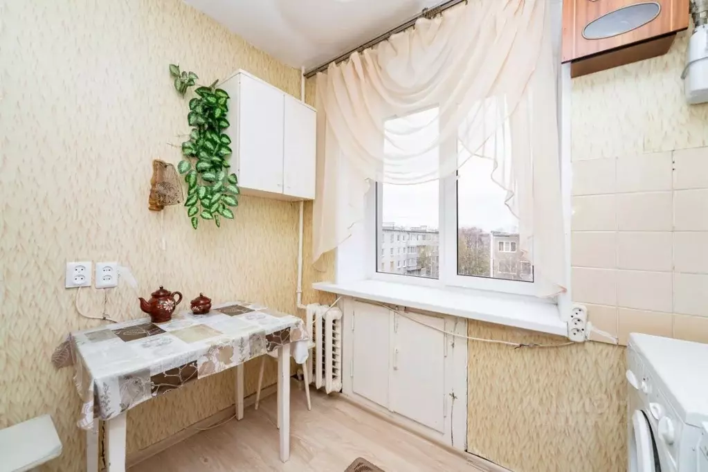 3-к кв. Карелия, Петрозаводск просп. Александра Невского, 62 (51.0 м) - Фото 0