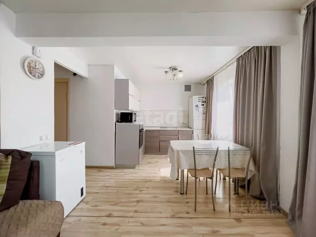 3-к кв. Забайкальский край, Чита Малая ул., 2А (68.0 м) - Фото 0