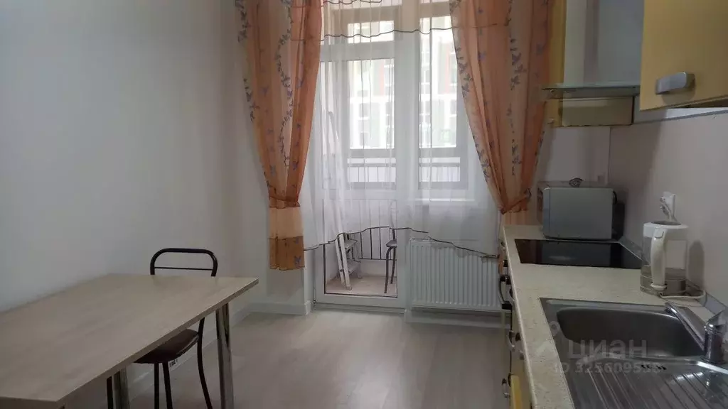 2-к кв. Свердловская область, Екатеринбург ул. Академика Ландау, 39 ... - Фото 2