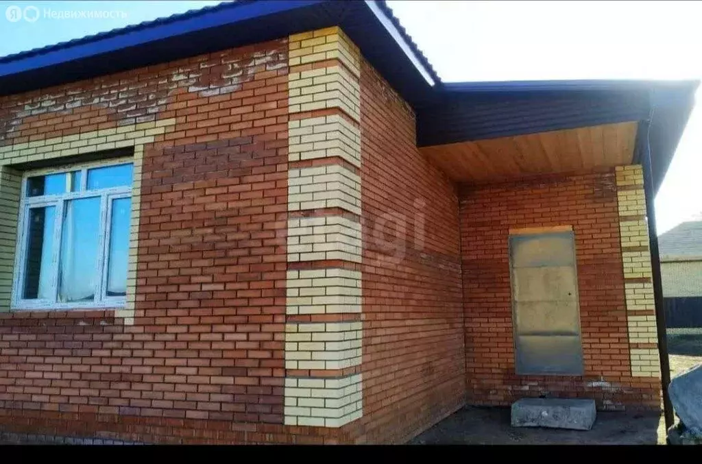 Дом в село Пушкино, Степная улица (150 м) - Фото 1