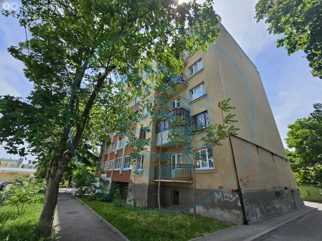 4-комнатная квартира: Ессентуки, улица Свердлова, 1 (91 м) - Фото 1