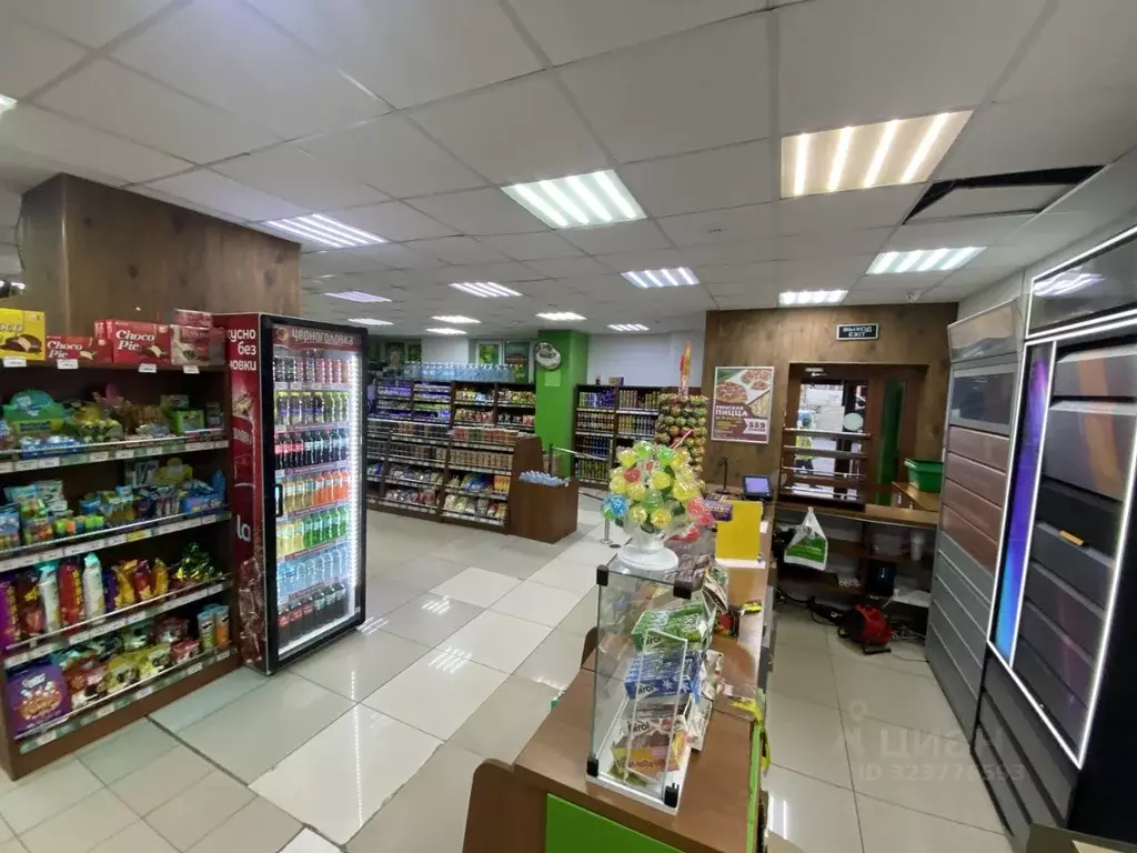 Торговая площадь в Свердловская область, Екатеринбург ул. Токарей, 40 ... - Фото 2