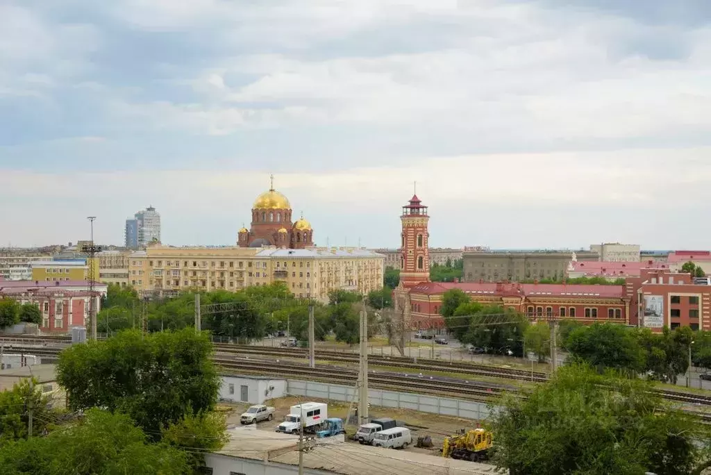 1-к кв. Волгоградская область, Волгоград Новороссийская ул., 2б (60.0 ... - Фото 1