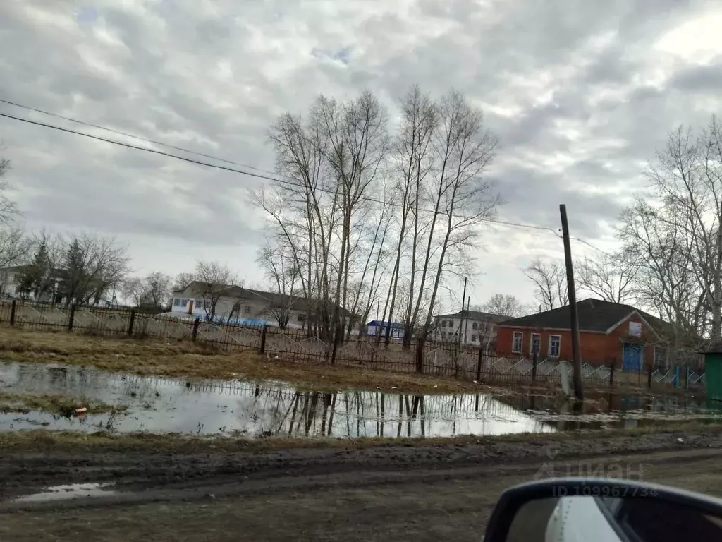 Дом в Омская область, Тюкалинский район, с. Красноусово ул. Ленина, 52 ... - Фото 1